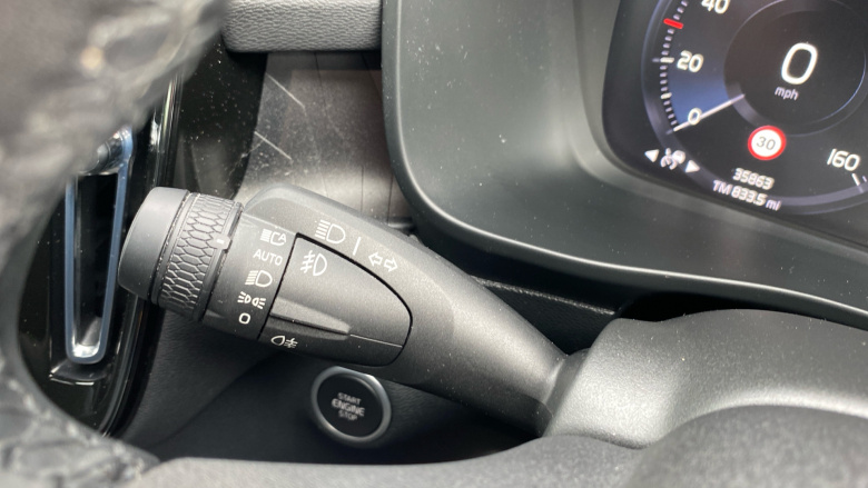 Volvo Xc40 1.5 T5 Recharge PHEV Ultimate Dark 5dr Auto Estate